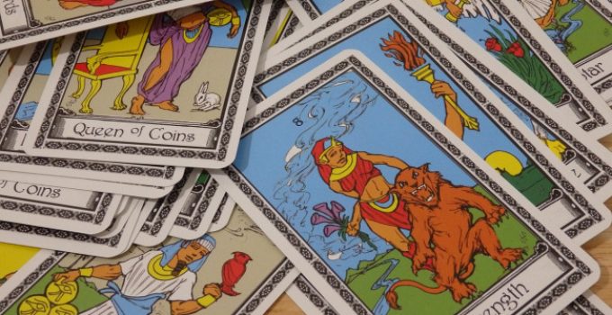O que é jogo de Tarot? Saiba o que significa Tarot
