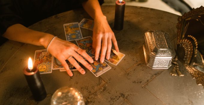 Todos os jogos de cartas de tarot gratuitos